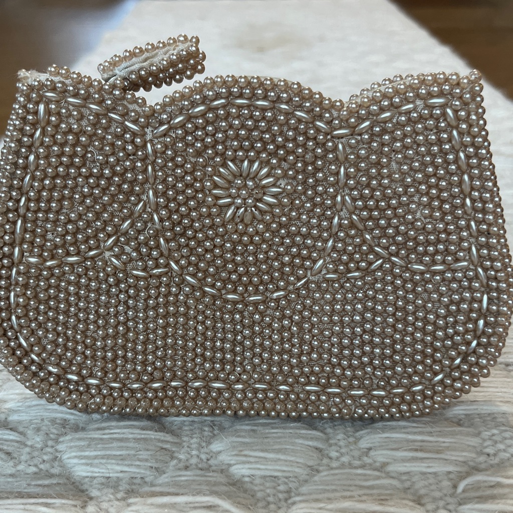 Euc Vintage Elegant Beaded Coin Purse Or Small Clutch